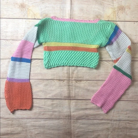 Colorful Crochet Crop Top - Picture 6 of 6